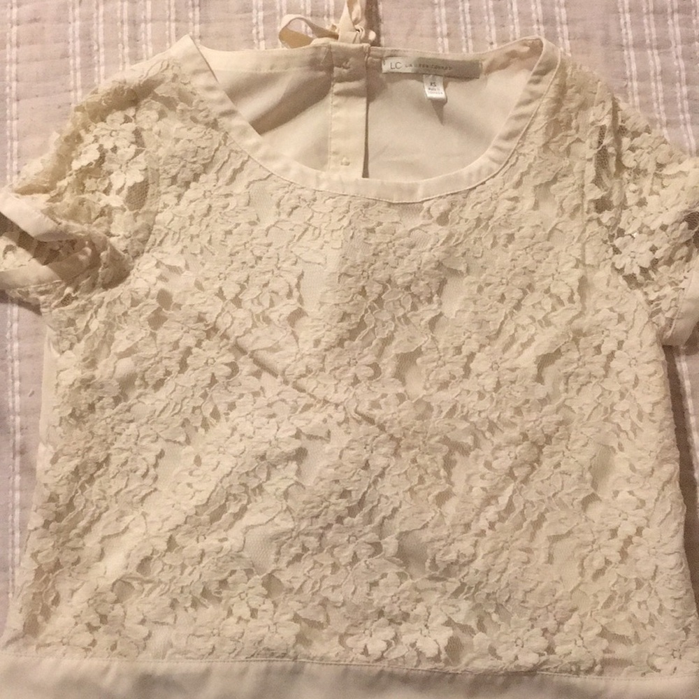 Lauren Conrad Cream colored crop top